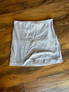 Kenar White Minimal A-Line Mini Skirt